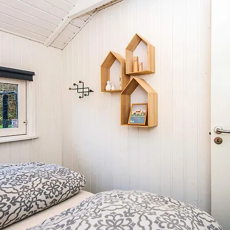 7 Person In Holiday home Hejls